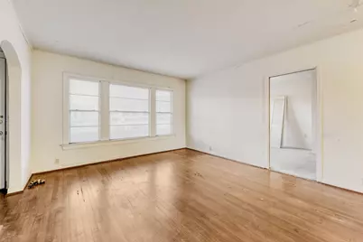 5833 E Mockingbird Lane, Dallas, TX 75206 - Photo 10