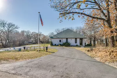 318 Dogie Trail, Oak Point, TX 75068 - Photo 2