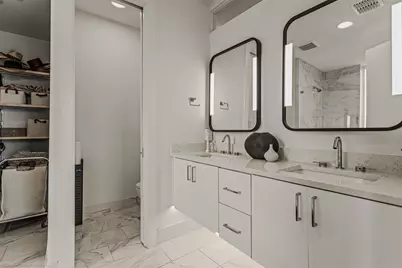 304 Mathey Court, Dallas, TX 75208 - Photo 16