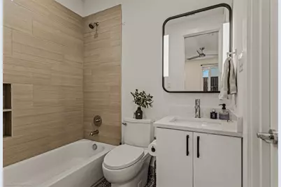 304 Mathey Court, Dallas, TX 75208 - Photo 20