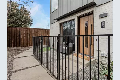 304 Mathey Court, Dallas, TX 75208 - Photo 4