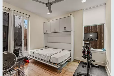 304 Mathey Court, Dallas, TX 75208 - Photo 20
