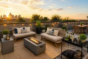 304 Mathey Ct, Dallas, TX 75208 - Photo 1