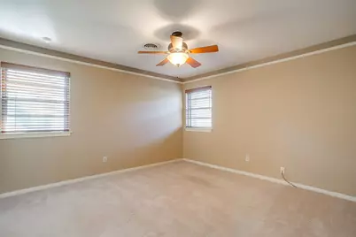 1705 Watson Street, Fort Worth, TX 76103 - Photo 10