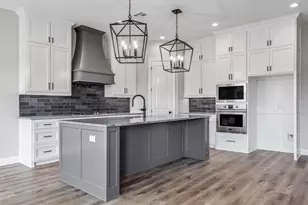 12022 Kenai Cir, Woodway, TX 76712 - Photo 8