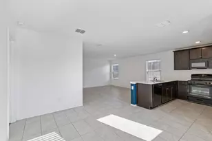 8408 Holw Bnd St, Fort Worth, TX 76123 - Photo 14