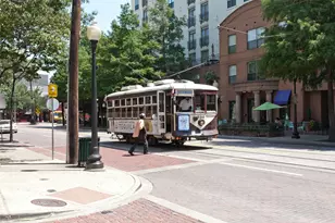 2727 Hood St, Dallas, TX 75219 - Photo 24