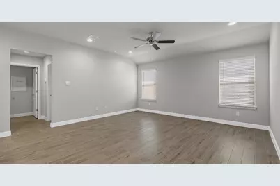 10376 Sarasota Street, Grand Prairie, TX 76065 - Photo 12