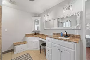 1105 S Walnut St, Cleburne, TX 76033 - Photo 24