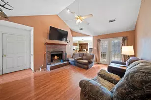 102 Marvin Gardens, Waxahachie, TX 75165 - Photo 8