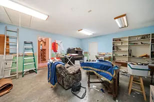 102 Marvin Gardens, Waxahachie, TX 75165 - Photo 18