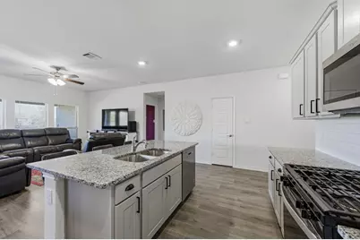 830 Creekview Lane, Lavon, TX 75166 - Photo 6