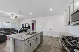 830 Creekview Ln, Lavon, TX 75166 - Photo 6