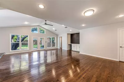 3625 Norcross Lane, Dallas, TX 75229 - Photo 2