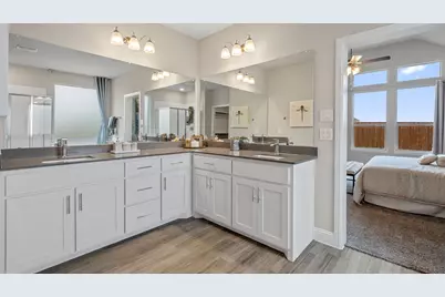 10385 Sunset Shore Drive, Grand Prairie, TX 76065 - Photo 22