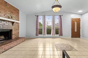 9957 Cedar Mountain Cir, Dallas, TX 75217 - Photo 4