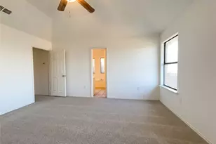 709 Sandy Trail, Fort Worth, TX 76120 - Photo 4