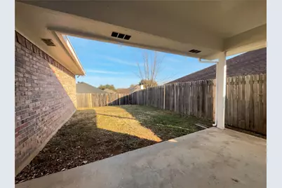 709 Sandy Trail, Fort Worth, TX 76120 - Photo 16