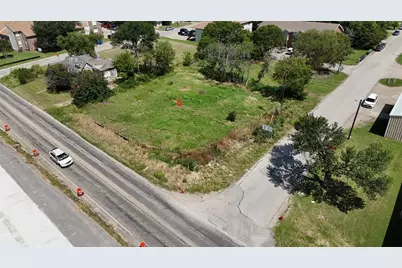 901 N 6th Street, Sanger, TX 76266 - Photo 12