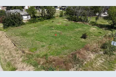 901 N 6th Street, Sanger, TX 76266 - Photo 14