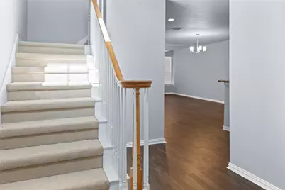 1825 Brookview Drive, Carrollton, TX 75007 - Photo 4