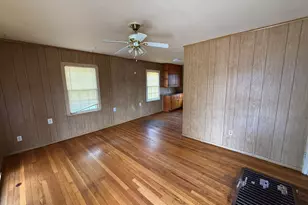 3211 N 25th St, Waco, TX 76708 - Photo 2