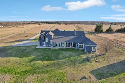 250 County Road 1006, Wolfe City, TX 75496 - Photo 34