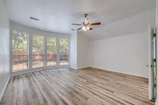 2440 Harbour Dr, Grand Prairie, TX 75054 - Photo 22