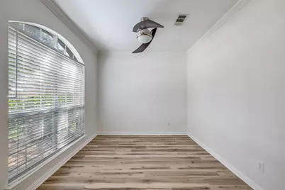 2440 Harbour Drive, Grand Prairie, TX 75054 - Photo 6