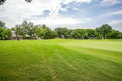 13704 Southern Oaks Drive, Fort Worth, TX 76028 - Photo 34