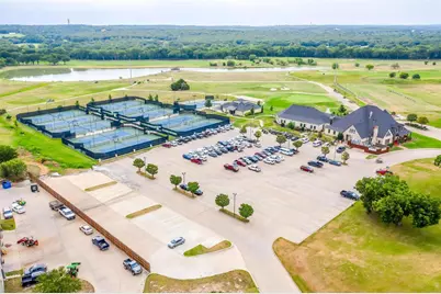 13704 Southern Oaks Drive, Fort Worth, TX 76028 - Photo 38