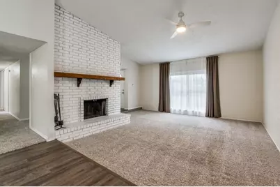 5220 Bartlett Drive, The Colony, TX 75056 - Photo 8