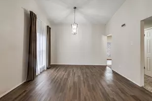 5220 Bartlett Dr, The Colony, TX 75056 - Photo 16