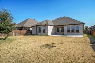 3601 Honey Suckle Ln, Little Elm, TX 75068 - Photo 18