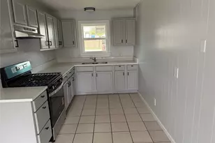 1214 Wintergreen Ct, DeSoto, TX 75115 - Photo 4