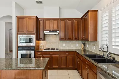 6813 Allegiance Drive, McKinney, TX 75071 - Photo 6