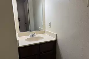 2802 Wimbledon Ct, Garland, TX 75041 - Photo 6