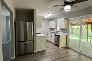 3702 Larry St, Rowlett, TX 75088 - Photo 6