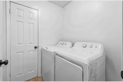 346 Meridian Street, Gladewater, TX 75647 - Photo 8