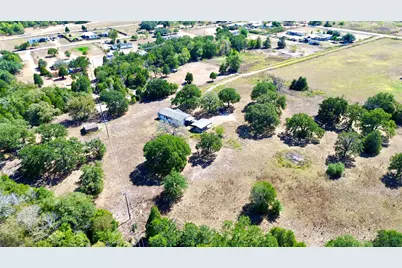 1510 Old McDade Road, Elgin, TX 78621 - Photo 4