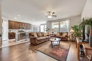 616 Forefront Ave, Celina, TX 75009 - Photo 2