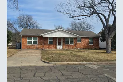 711 N 59th Street, Waco, TX 76710 - Photo 1