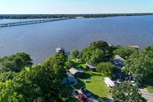 250 Whispering Oaks Trail, Payne Springs, TX 75156 - Photo 32