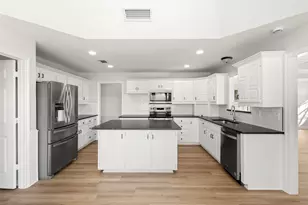 760 Willow Ln, Waxahachie, TX 75165 - Photo 12