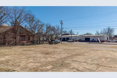 3424 Lee Street, Greenville, TX 75401 - Photo 10