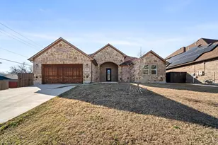 8809 Isom Ln, Dallas, TX 75249 - Photo 38