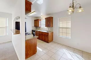 8133 Elvis Ct, Fort Worth, TX 76134 - Photo 4