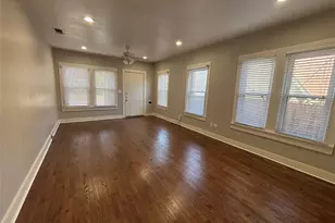 3817 Crestline Rd, Fort Worth, TX 76107 - Photo 4