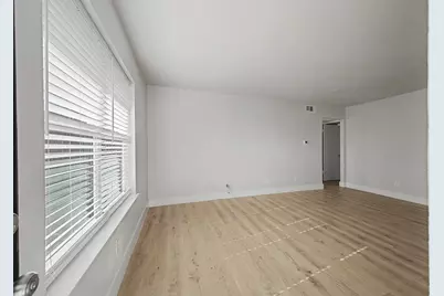 8095 Meadow Road #236, Dallas, TX 75231 - Photo 4