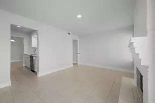 8095 Meadow Rd, Dallas, TX 75231 - Photo 14